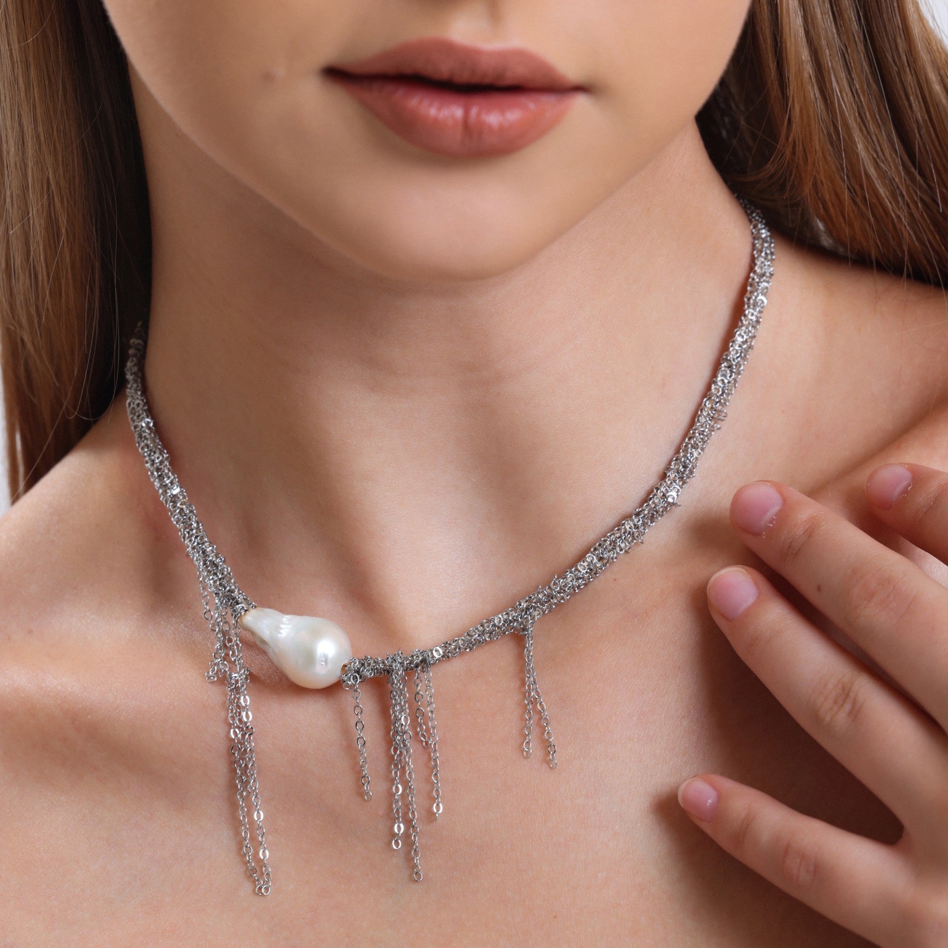 Pearl Allure Kolye